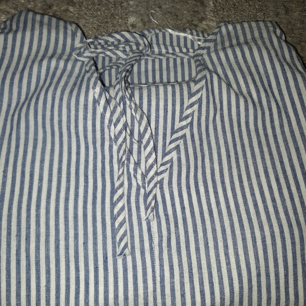 Blue Blouse - Picture 4 of 4